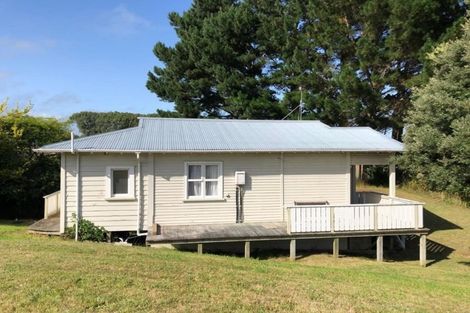 Photo of property in 233 Hokio Sand Road, Hokio Beach, Levin, 5571