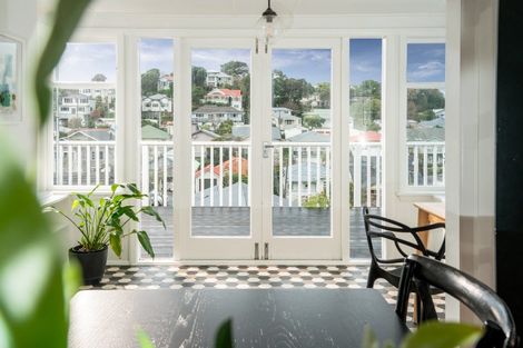 Photo of property in 73 Hataitai Road, Hataitai, Wellington, 6021