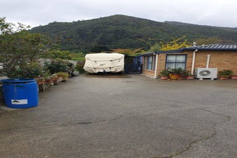 Photo of property in 58 York Street, Picton, 7220