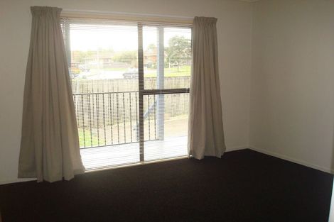 Photo of property in 21 Aberfeldy Avenue, Highland Park, Auckland, 2010