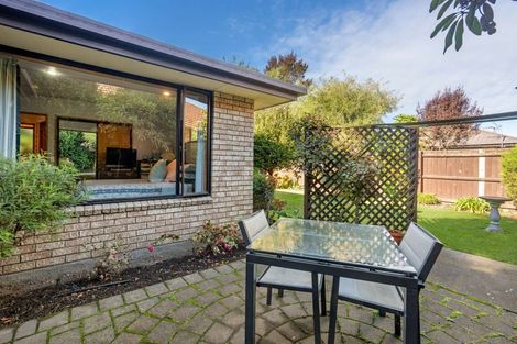Photo of property in 2/16 James K Baxter Place, Addington, Christchurch, 8024