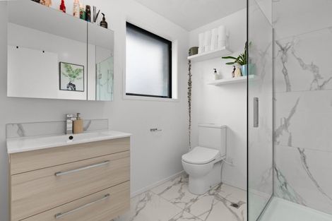 Photo of property in 2/41 Gracefield Avenue, Christchurch Central, Christchurch, 8013