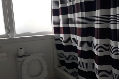 Photo of property in 4/9 Curletts Road, Sockburn, Christchurch, 8042