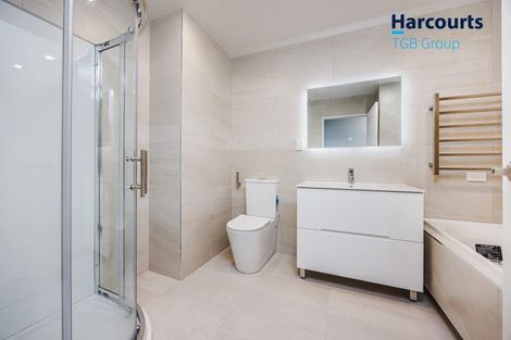 Photo of property in 18 Aeronautic Road, Takanini, 2112