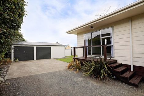 Photo of property in 21 O'byrne Street, Waikiwi, Invercargill, 9810