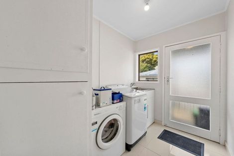 Photo of property in 31 Kellett Road, Ranui, Auckland, 0612