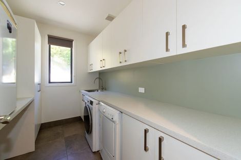 Photo of property in 690 Swamp Road, Puketapu, Napier, 4183