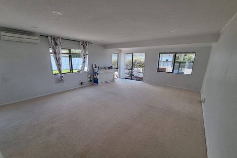 Photo of property in 3/88 Eversleigh Road, Belmont, Auckland, 0622