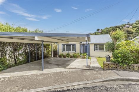 Photo of property in 39 Cluny Road, Plimmerton, Porirua, 5026