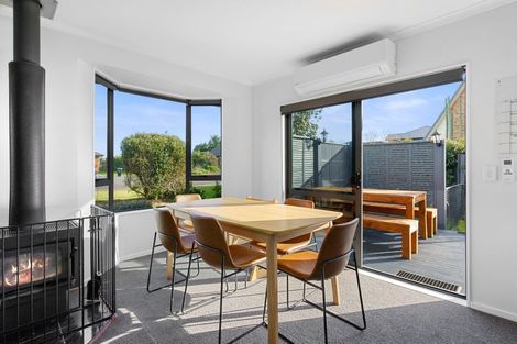 Photo of property in 4 Knox Place, Leamington, Cambridge, 3432