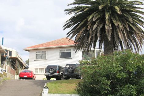 Photo of property in 116 Oceanview Road, Mount Maunganui, 3116