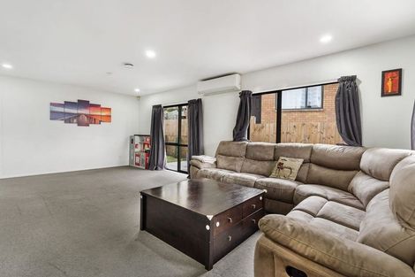 Photo of property in 67a Robert Skelton Place, Clendon Park, Auckland, 2103