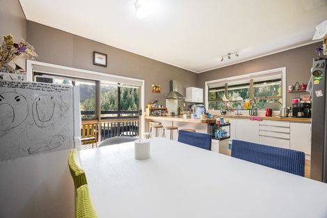 Photo of property in 21 Noakes Hill Road, Puhoi, Silverdale, 0994