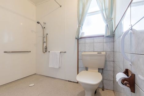 Photo of property in 131 Te Rangitautahanga Road, Turangi, 3334