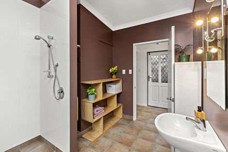 Photo of property in 4 Bay View Road, Raglan, 3225