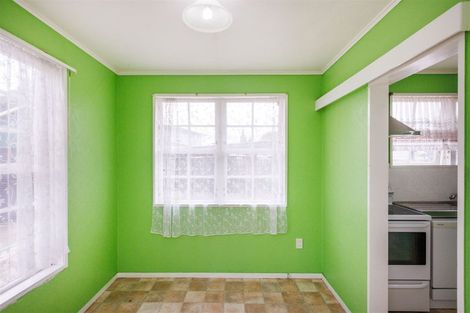 Photo of property in 12 Motuoapa Place, Kelvin Grove, Palmerston North, 4414