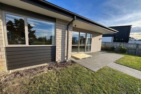 Photo of property in 1/22a Mccormacks Bay Road, Mount Pleasant, Christchurch, 8081
