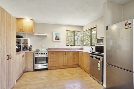 Photo of property in 12 Oldham Place, Darfield, 7510