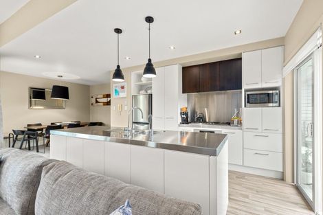 Photo of property in 9 Little Compton Mews, Snells Beach, 0920