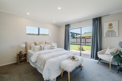 Photo of property in 17 Burgundy Court, Rototuna, Hamilton, 3210