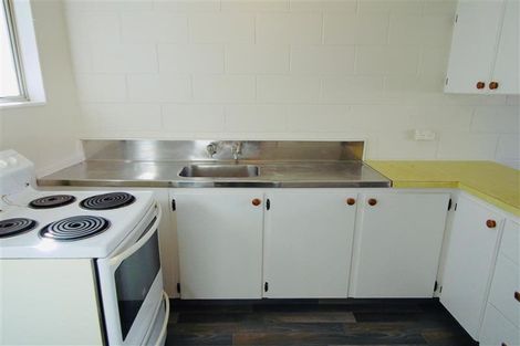 Photo of property in 82 Hine Street, New Plymouth, 4310