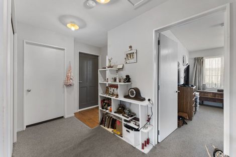 Photo of property in 74l Olliviers Road, Phillipstown, Christchurch, 8011