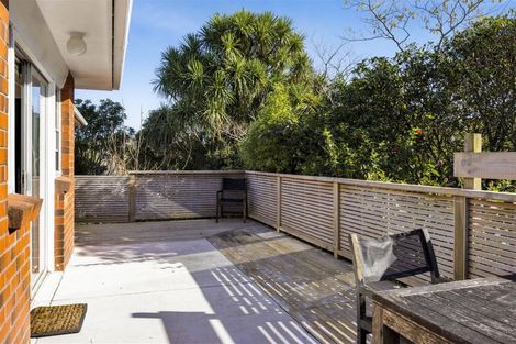 Photo of property in 7a Penrith Street, Westown, New Plymouth, 4310