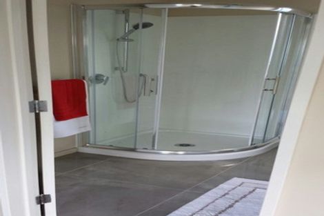 Photo of property in 18 Henwood Road, Mangere East, Auckland, 2024