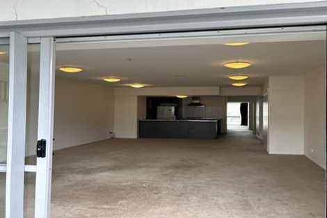 Photo of property in Sol Apartments, 8/37 Jessie Street, Te Aro, Wellington, 6011
