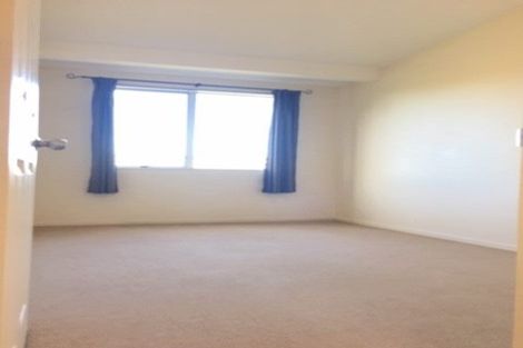 Photo of property in 171a Royal Road, Massey, Auckland, 0614