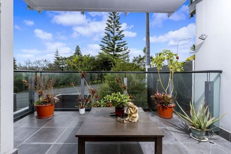 Photo of property in 2g/6 Piwakawaka Street, Eden Terrace, Auckland, 1010