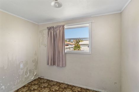 Photo of property in 16 Newland Street, Hoon Hay, Christchurch, 8025