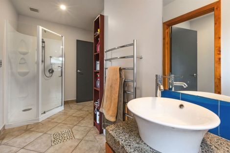 Photo of property in 62b Ngaio Road, Waikanae, 5036