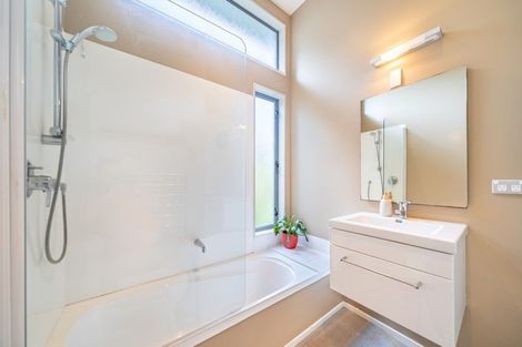 Photo of property in 8/114 Mitchell Street, Brooklyn, Wellington, 6021