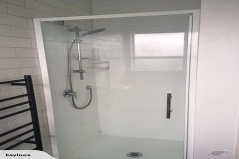 Photo of property in 120 Mountain Road, Mangere Bridge, Auckland, 2022