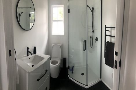 Photo of property in 2/51 The Boulevard, Sunnyhills, Auckland, 2010