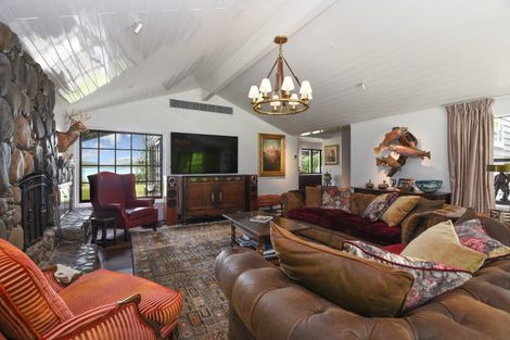 Photo of property in 303 Spencer Road, Lake Tarawera, Rotorua, 3076