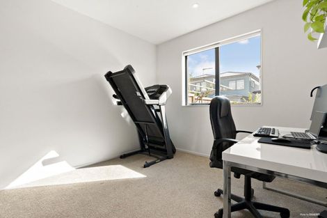 Photo of property in 42 Lusitano Drive, Karaka, Papakura, 2113