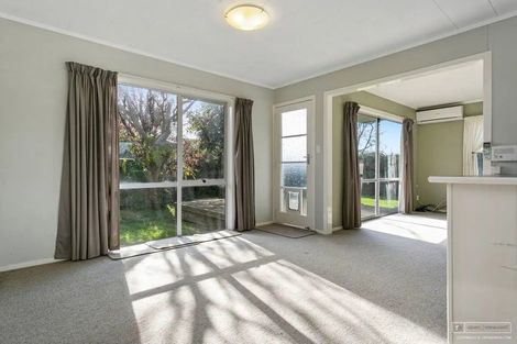 Photo of property in 37 Richmond Street, Cambridge, 3434