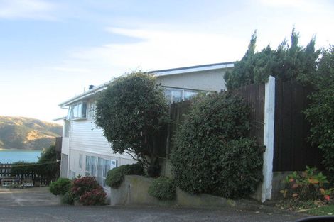 Photo of property in 30 Forth Place, Papakowhai, Porirua, 5024