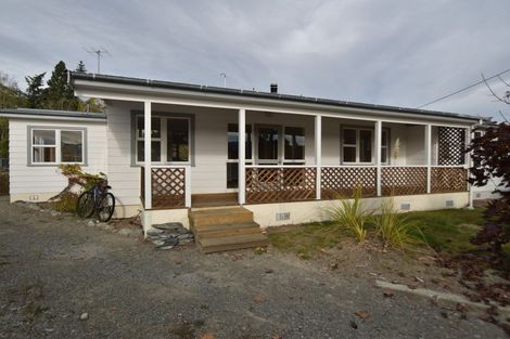 Photo of property in 35 Jollie Road, Twizel, 7901