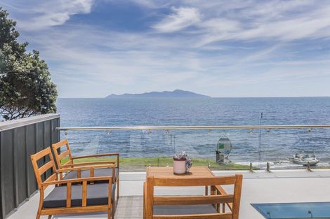 Photo of property in 10 Ocean Parade, Pukerua Bay, 5026