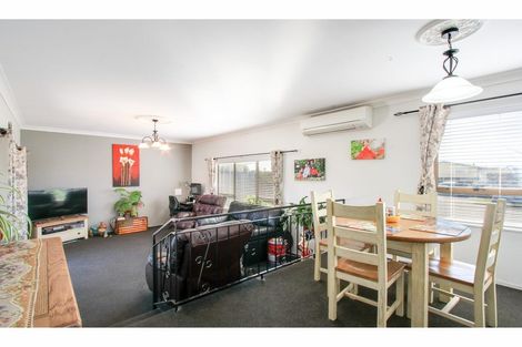 Photo of property in 51 Lanark Crescent, Tamatea, Napier, 4112