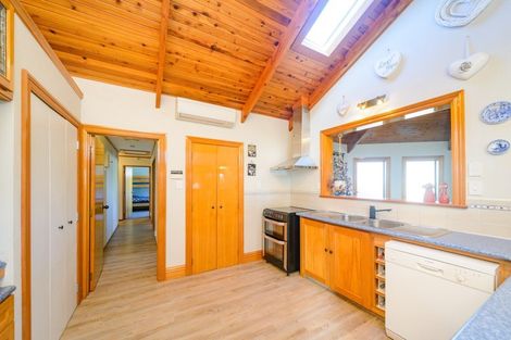 Photo of property in 14a York Place, Awapuni, Palmerston North, 4412