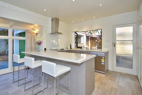 Photo of property in 2/15 Matuhi Rise, Henderson, Auckland, 0612