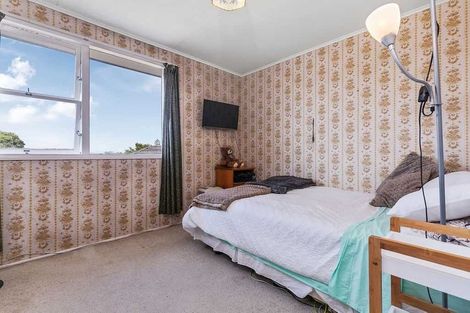 Photo of property in 3 Park Road, Glenfield, Auckland, 0629