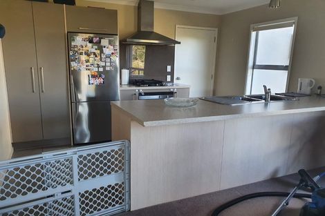 Photo of property in 88a Kirton Drive, Riverstone Terraces, Upper Hutt, 5018