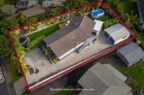 Photo of property in 8 Spinella Drive, Bayview, Auckland, 0629