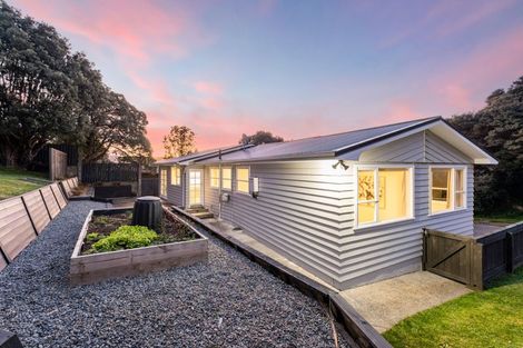 Photo of property in 9 Brora Crescent, Papakowhai, Porirua, 5024