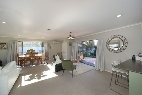 Photo of property in 804a Victoria Street, Parkvale, Hastings, 4122